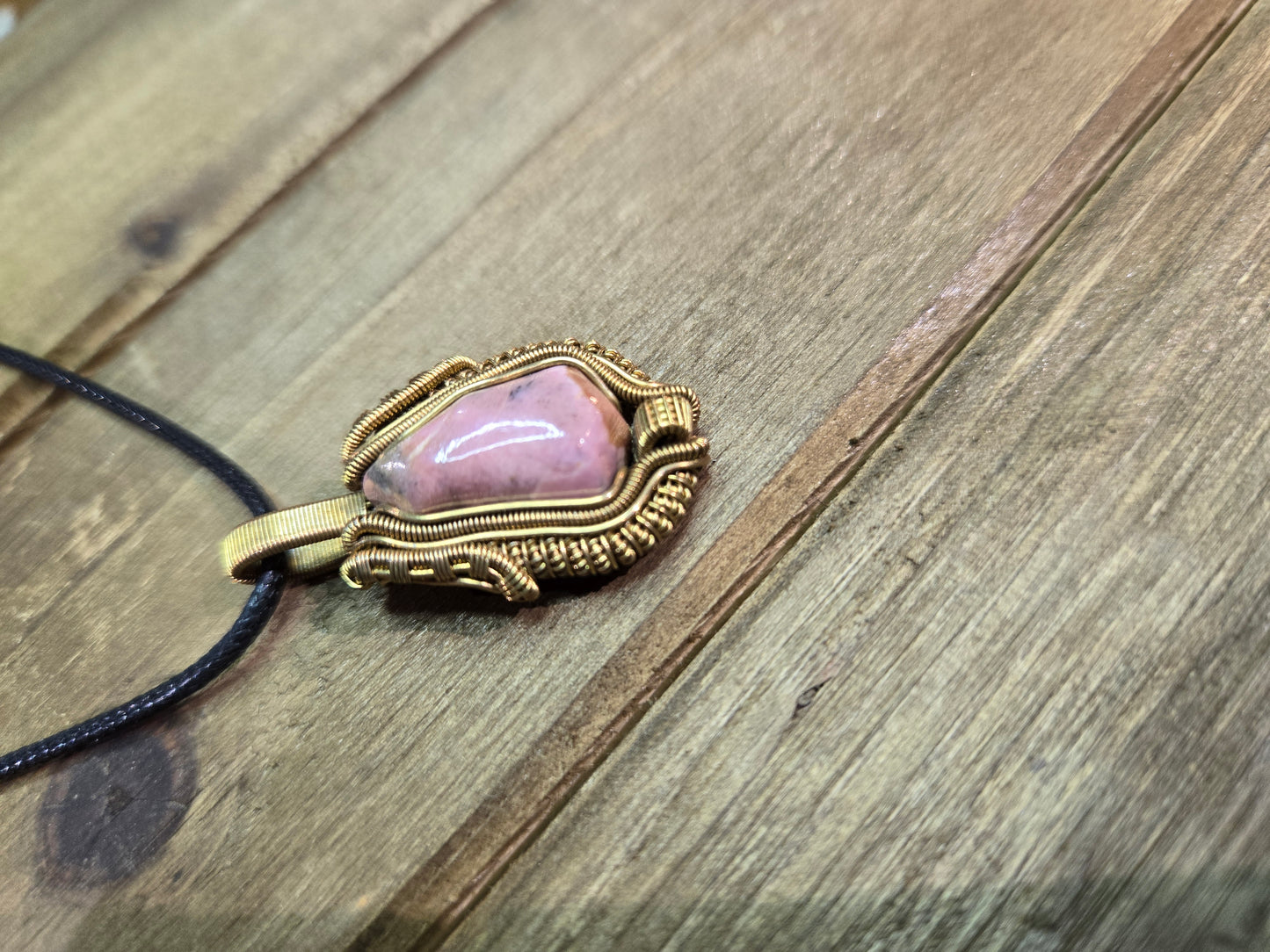 Saltspring rhodonite