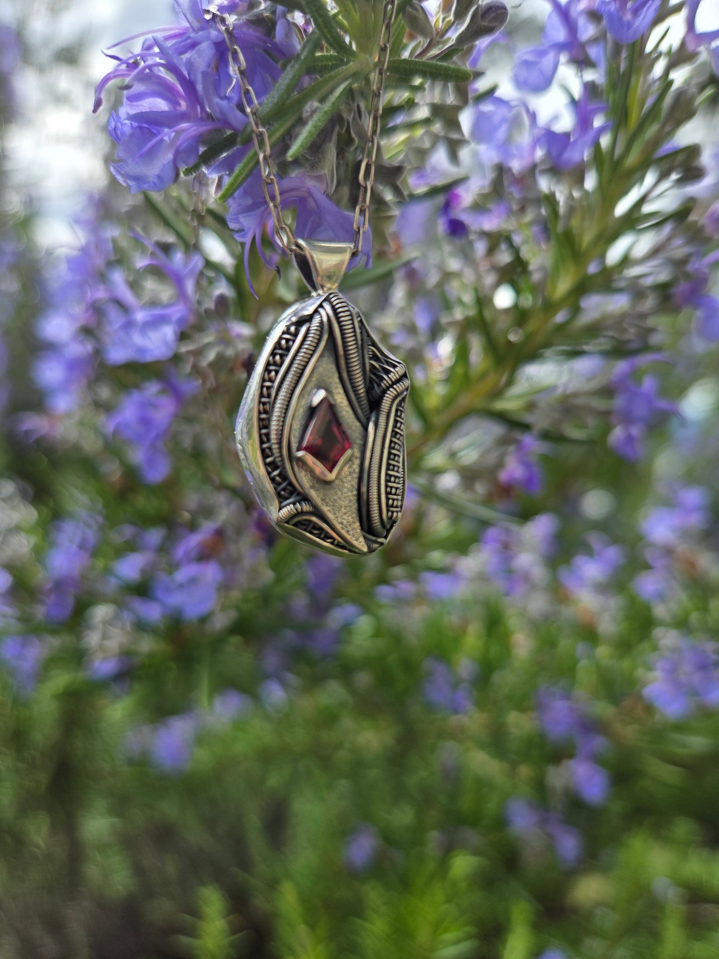 A Rhodolite mini