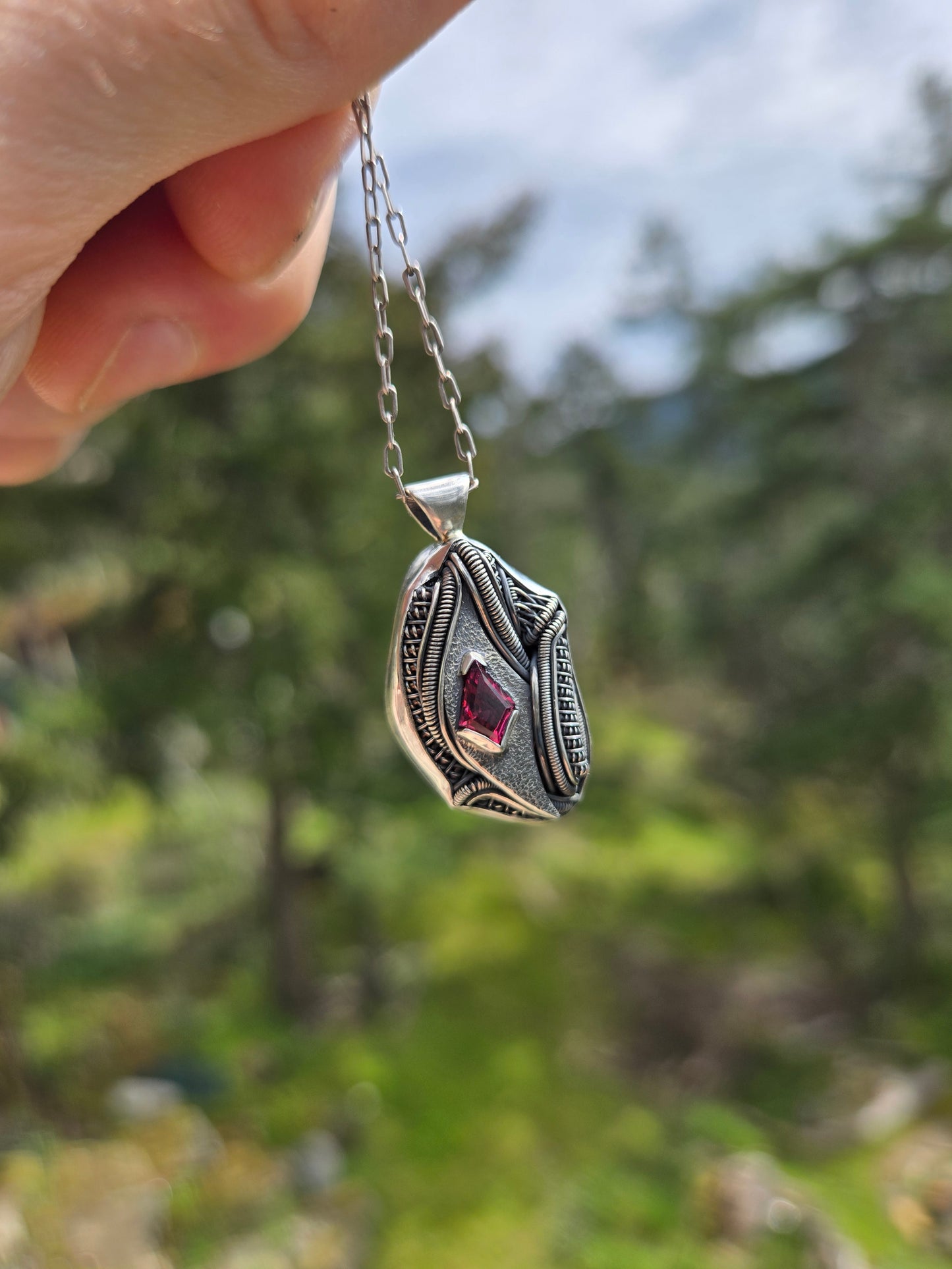 A Rhodolite mini