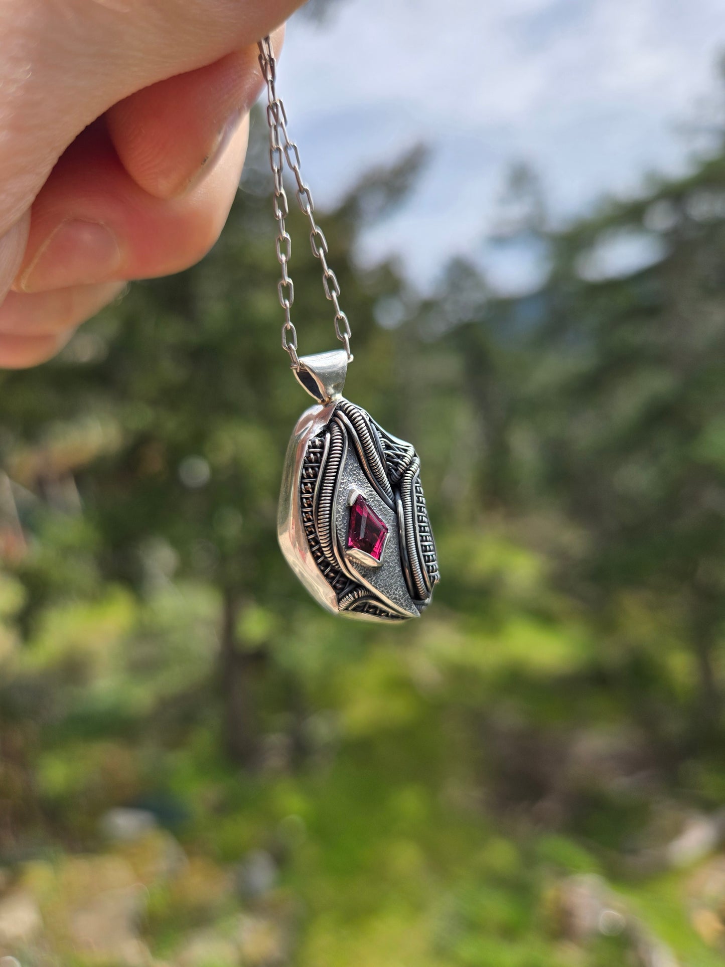 A Rhodolite mini