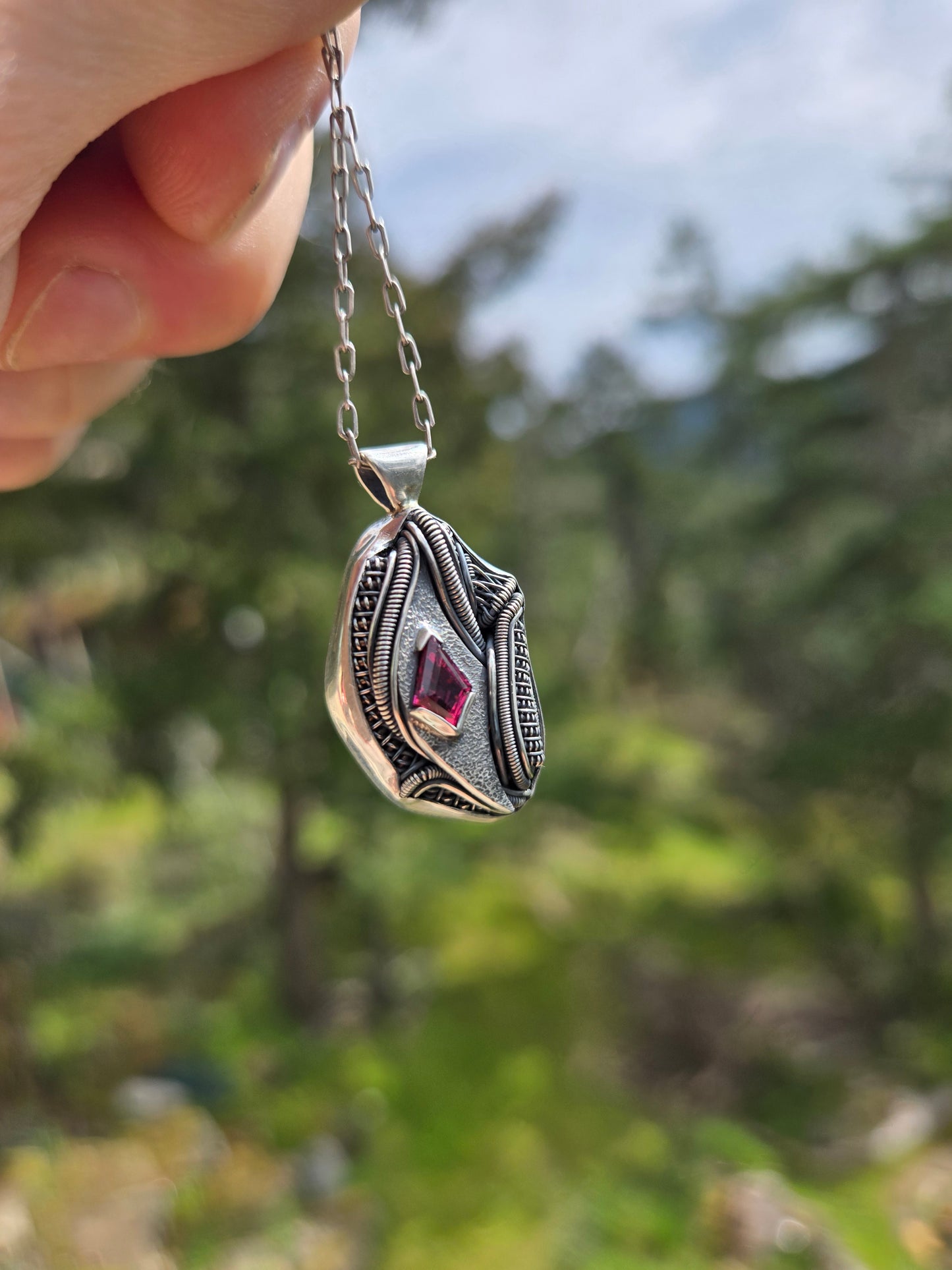 A Rhodolite mini